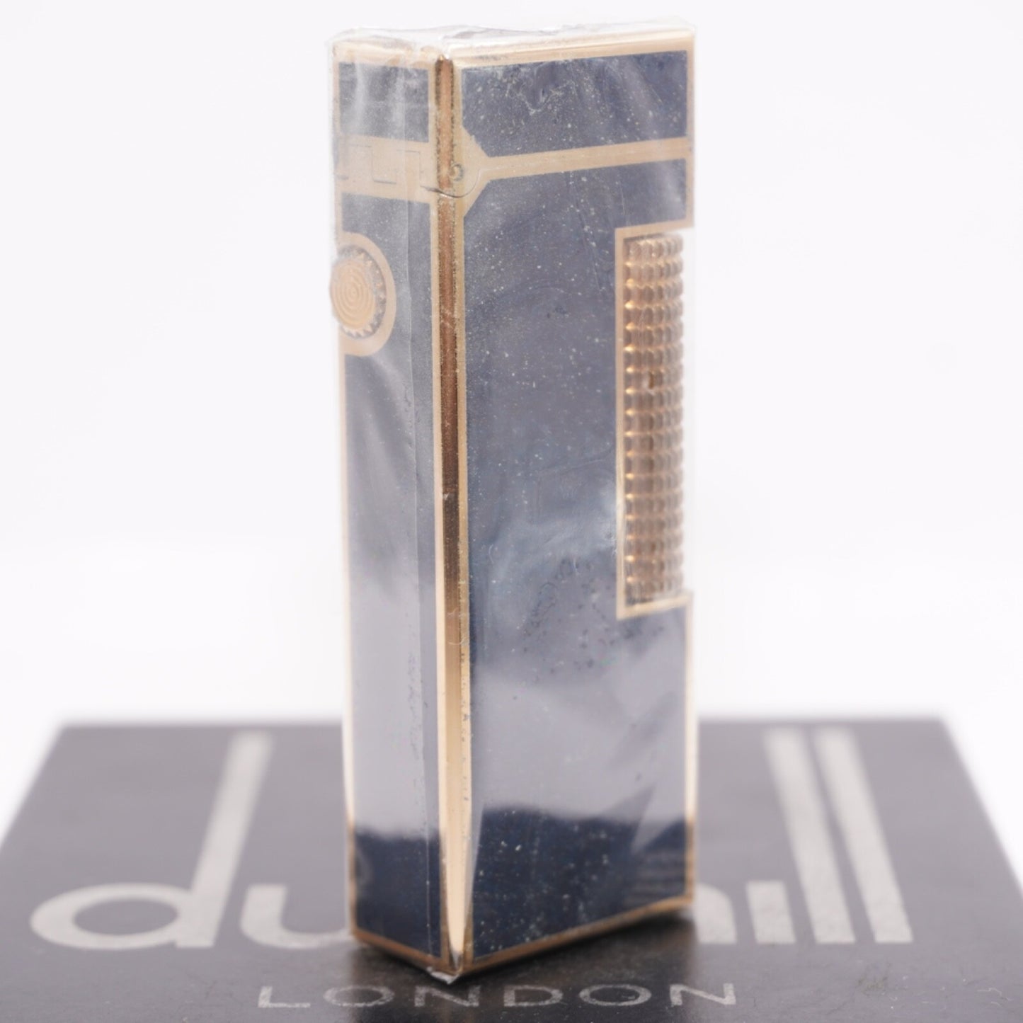 Brand New Sealed_Dunhill Lighter Blue