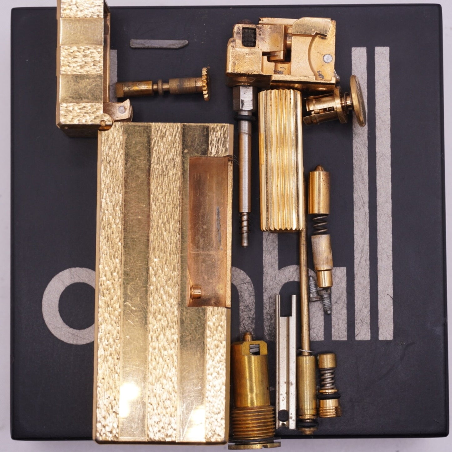 Dunhill Gold Rollagas Lighter Three Gold Line_Ultrasonically cleaned_WORKING
