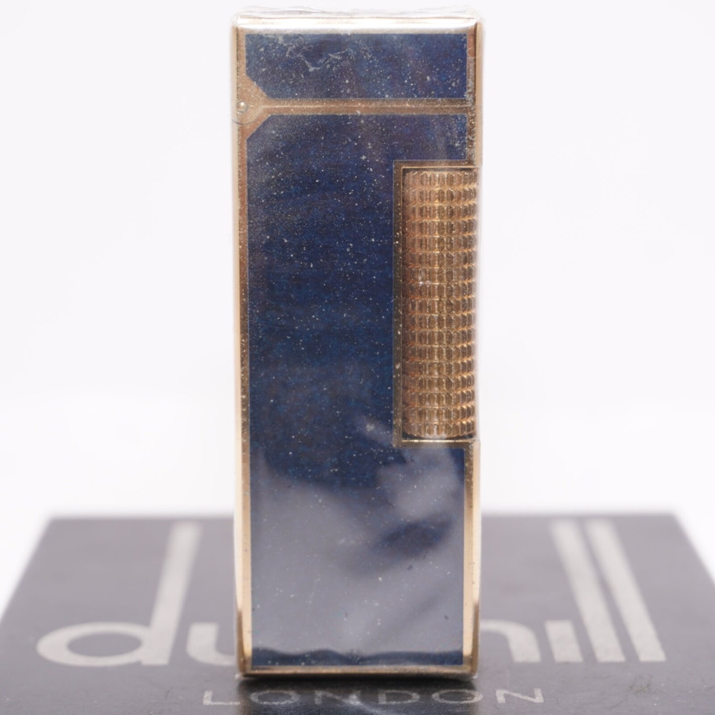 Brand New Sealed_Dunhill Lighter Blue