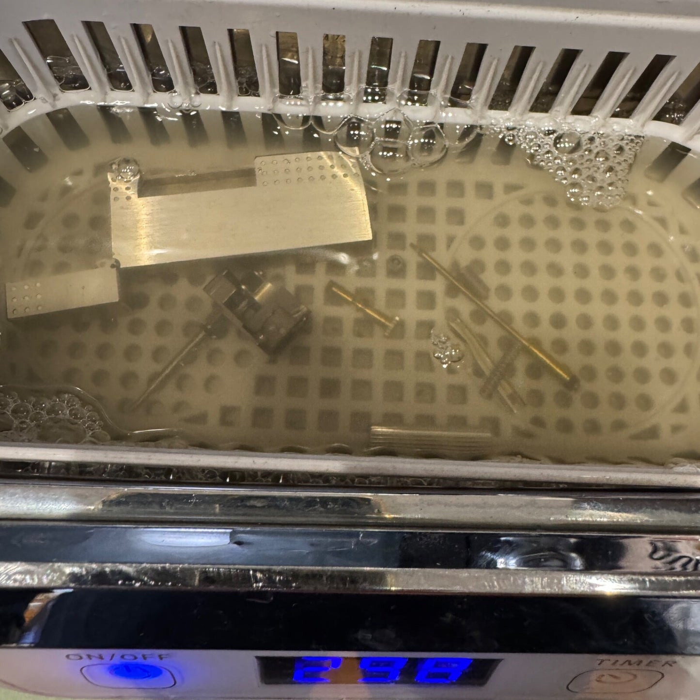Dunhill Lighter Chromium plate Pindot Pattern_Ultrasonically cleaned _Working