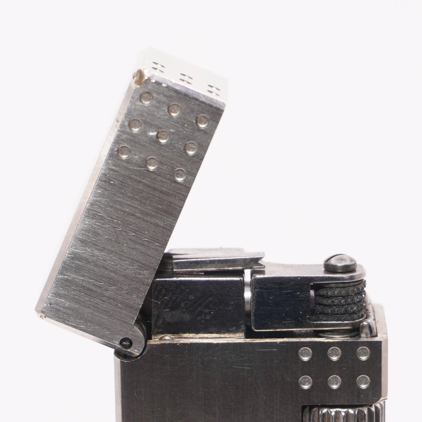 Dunhill Lighter Chromium plate Pindot Pattern_Ultrasonically cleaned _Working