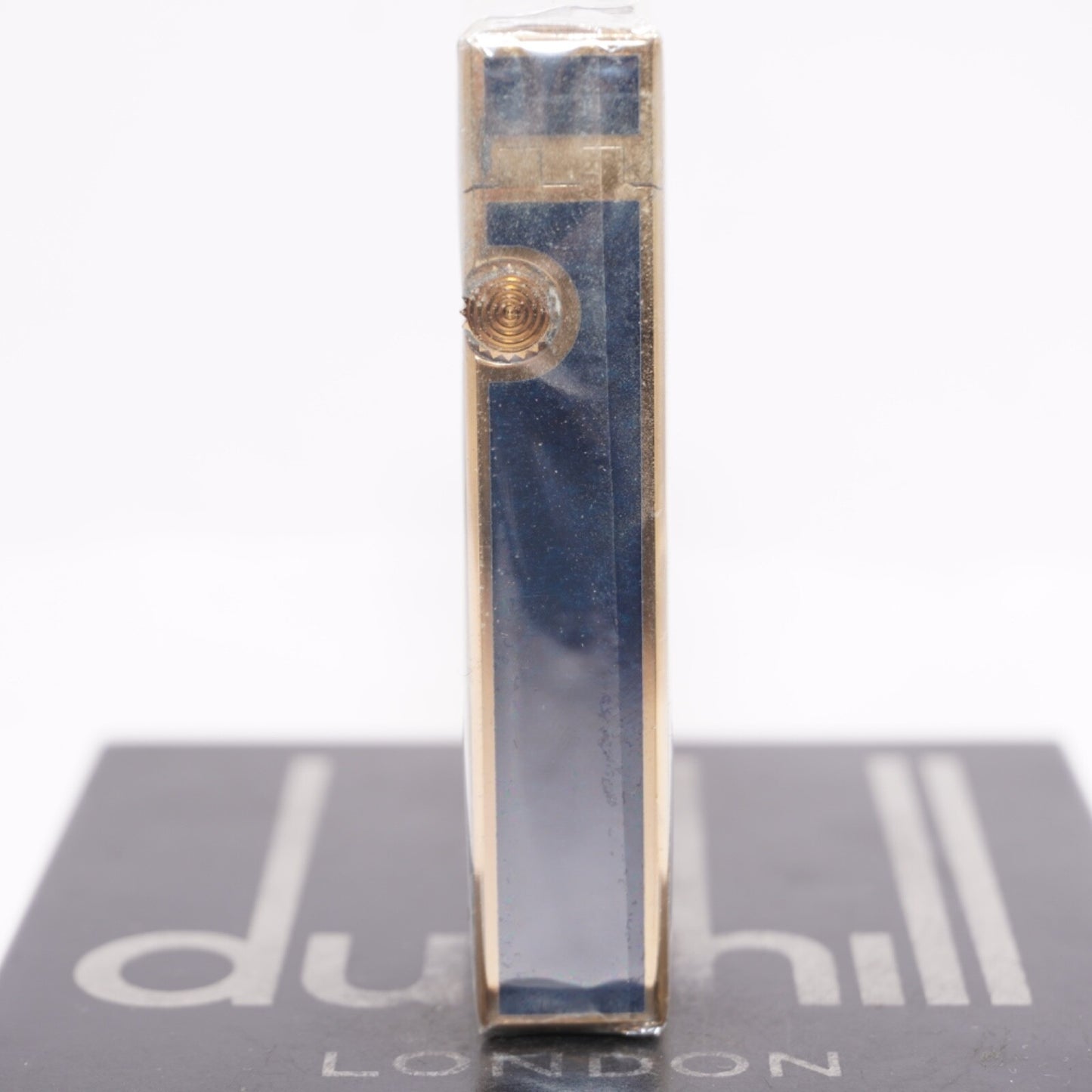 Brand New Sealed_Dunhill Lighter Blue