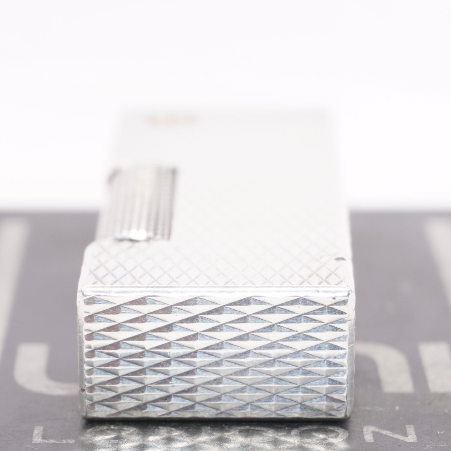 Dunhill Lighter Silver Diamond Pattern-Ultrasonically cleaned
