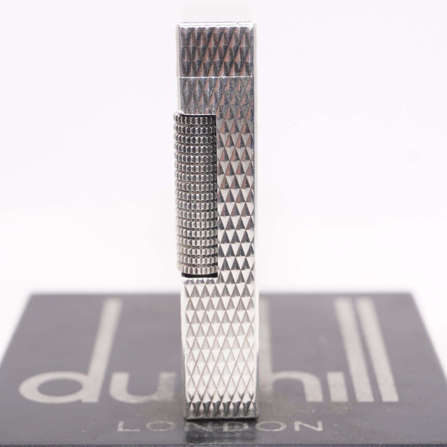 Dunhill Lighter Silver Diamond Pattern-Ultrasonically cleaned