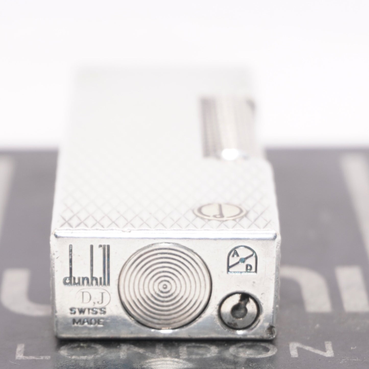 Dunhill Lighter Silver Diamond Pattern-Ultrasonically cleaned